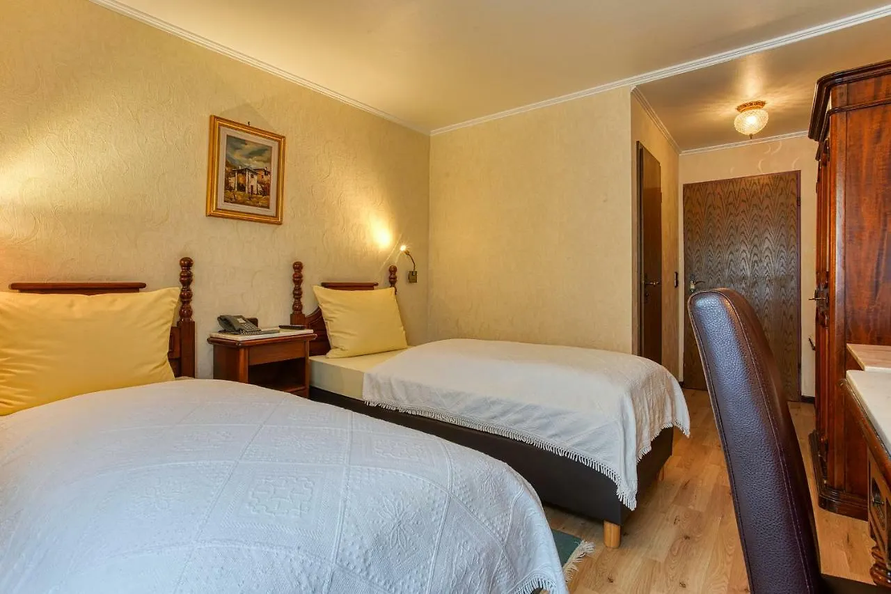 ***  Ff&E Hotel Bavaria Fuerth Germany