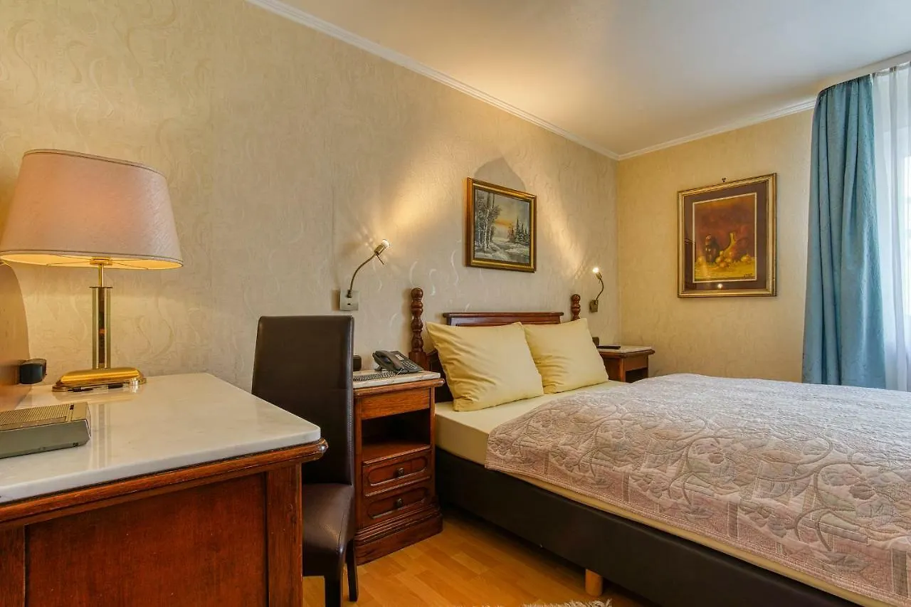 Ff&E Hotel Bavaria Fuerth